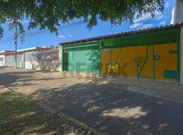 Casa · 174m² · 3 Quartos · 3 Vagas · VENDA DE UMA CASA COM 3 QUARTOS 1 SUITE NA QUADRA 02 SETOR NORTE ACEITA FINACIAMENTO E FGTS