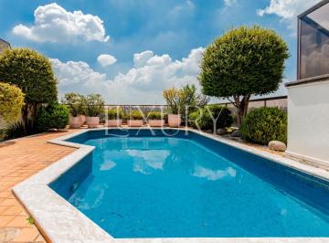 1 · Cobertura na Vila Nova Conceição com vista de "tirar o folego". 778 m², 4 quartos sendo 2 suítes à