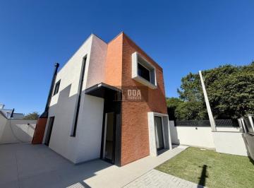 d2bf8fea8224.jpg · Casa nova e pronta para morar com 3 Dormitórios no Rio Vermelho