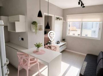 Apartamento · 35m² · 2 Quartos · Apartamento para venda em Cambuci com 2 quartos, 35m²