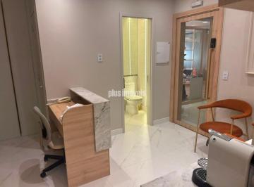 Comercial · 50m² · 2 Vagas · Conjunto Comercial em Prédio de Alto Padrão