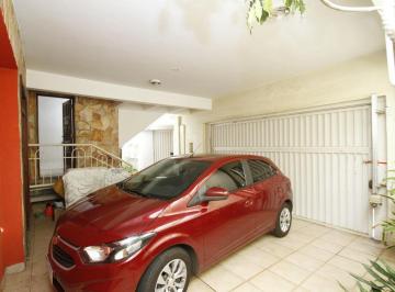 Casa · 300m² · 4 Quartos · 2 Vagas · Casa à Venda - Carlos Prates, 4 Quartos, 300 m2