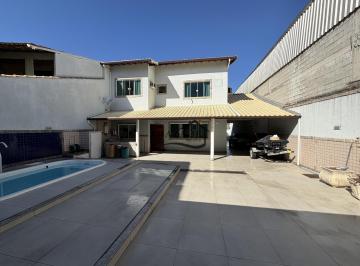 Casa · 313m² · 4 Quartos · 6 Vagas · Excelente casa duplex Porteira Fechada 4 quartos no Gradim em São Gonçalo.
