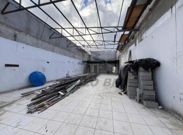 Comercial · 240m² · Comercial para aluguel - no Parque das Nações