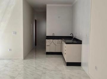 Casa · 175m² · 3 Quartos · 3 Vagas · Casa Comercial - Residencial - Loteamento Villa Branca - 3 Dormitórios - 135m².