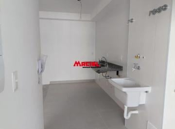 Apartamento · 69m² · 2 Quartos · 1 Vaga · região nobre e acesso fácil a dutra e ao lado dos comércios