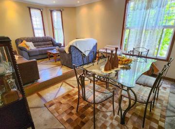 Casa · 250m² · 4 Quartos · 6 Vagas · Casa à Venda - Castelo, 4 Quartos, 250 m2