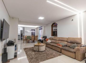 Casa · 630m² · 7 Quartos · 2 Vagas · Casa à Venda - Ouro Preto, 7 Quartos, 630 m2