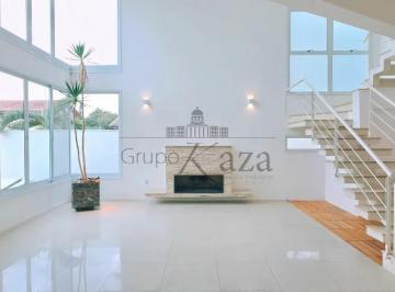 Casa · 480m² · 4 Quartos · 4 Vagas · Oportunidade - Casa em Condomínio - Condomínio Esplanada do Sol - Jardim Esplanada - 4 Suítes - 330m