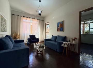 Casa · 300m² · 5 Quartos · 4 Vagas · Casa à Venda - Carlos Prates, 5 Quartos, 300 m2