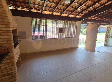 Casa en Venda de 3 quartos Caputera · Casa de 300 m² com 3 quartos à venda em Caputera