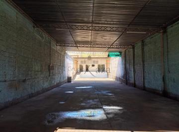 Comercial · 450m² · 3 Vagas · Galpão Comercial - Jardim Esperança - Jacareí - 450m².