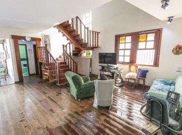 Casa · 412m² · 6 Quartos · 4 Vagas · Casa à Venda - São José, 6 Quartos, 412 m2