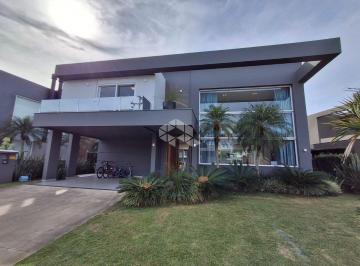 Apartamento · 320m² · 4 Quartos · 2 Vagas · Casa de Alto Padrão Beira Lago com 4 Suítes e Piscina no Condomínio Malibu - Xangri-Lá/RS