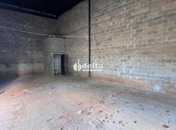 Comercial · 62m² · 3 Vagas · Loja disponível para locação no bairro Tubalina em Uberlândia-MG