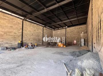 Comercial · 227m² · Loja disponível para locação no bairro Tubalina em Uberlândia-MG.