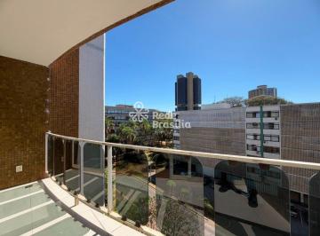 Apartamento · 194m² · 3 Quartos · 1 Vaga · SQS 202 Bloco J - Apartamento de 04 quartos, com varanda, andar alto e vista livre!