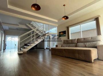 Casa · 275m² · 3 Quartos · 2 Vagas · Casa de Alto Padrão à Venda