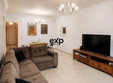 Casa · 139m² · 3 Quartos · 2 Vagas · Casa térrea com 3 quartos e edícula - 1 suíte - Recanto Quarto Centenário