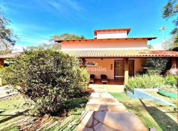 Casa · 560m² · 4 Quartos · 4 Vagas · Casa para locação , 4 quartos sendo 1 suíte - Condomínio Verde -Jardim Botânico-DF