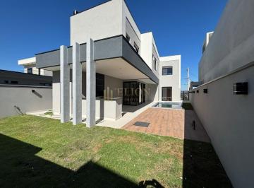 Casa · 239m² · 4 Quartos · 4 Vagas · Casa em Condomínio - 239m² priv - 3 suites - 4 vag