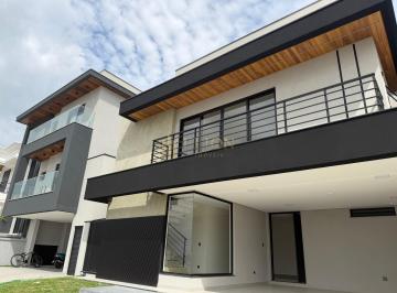 Casa · 250m² · 4 Quartos · 4 Vagas · Casa em Condomínio - 250m² priv - 4 suites - 4 vag