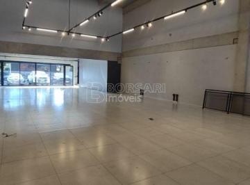 Comercial · 351m² · 3 Vagas · Imóvel Comercial para alugar em Jardim Primavera de 351.00m² com 3 Garagens
