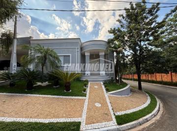 Casa · 233m² · 3 Quartos · 4 Vagas · Casa de Condomínio para alugar em Itapeva de 233.00m² com 3 Quartos, 3 Suites e 4 Garagens