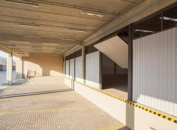 Comercial · 1438m² · 9 Vagas · Galpão / Depósito / Armazém para alugar em Fazenda Grande de 1438.00m² com 9 Garagens