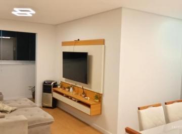 Apartamento · 74m² · 2 Quartos · 1 Vaga · Apartamento para venda em Centro de 74.00m² com 2 Quartos, 1 Suite e 1 Garagem