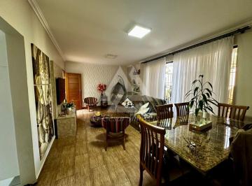 Casa · 169m² · 3 Quartos · 3 Vagas · Casa para venda em Matriz de 169.00m² com 3 Quartos, 2 Suites e 3 Garagens