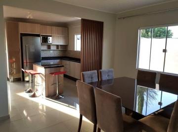 Casa · 152m² · 3 Quartos · 3 Vagas · Casa para venda em Zoneamento E Uso Do Solo Urbano de 152.00m² com 3 Quartos, 1 Suite e 3 Garagens