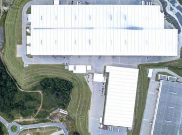 Comercial · 8866m² · 12 Vagas · Galpão / Depósito / Armazém para alugar em Bairro Inválido de 8866.00m² com 12 Garagens