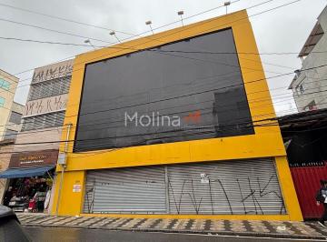 Comercial · 693m² · Loja para alugar em Centro de 693.00m²