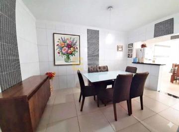 Casa · 160m² · 3 Quartos · 5 Vagas · Casa para venda em COLINA DOS PINHEIROS de 160.00m² com 3 Quartos, 1 Suite e 5 Garagens