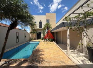 Casa · 304m² · 3 Quartos · 2 Vagas · Casa para alugar em Parque Novo Mundo de 304.00m² com 3 Quartos, 1 Suite e 2 Garagens
