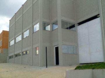 Comercial · 1579m² · Loja para alugar em Jardim Nina (fazendinha) de 1579.00m²