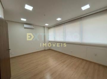 Comercial · 3711m² · 1 Vaga · Sala Comercial para alugar em Centro de 3711.00m² com 1 Garagem