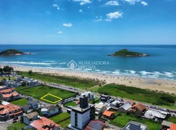 Terreno · 642m² · TERRENO A 50 METROS DO MAR COM 643 M² - PRAIA DA VILA, IMBITUBA/SC