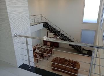Casa · 560m² · 5 Quartos · 4 Vagas · Casa 5 suítes, 1 suíte no térreo no TerraVille