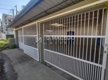 Casa · 432m² · 3 Quartos · 4 Vagas · Casa para venda em Praia Maranduba de 432.00m² com 3 Quartos, 1 Suite e 4 Garagens