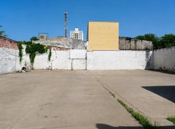 Terreno · 450m² · 1 Quarto · 1 Vaga · Terreno para alugar em Jardim São Luiz de 450.00m² com 1 Quarto, 1 Suite e 1 Garagem