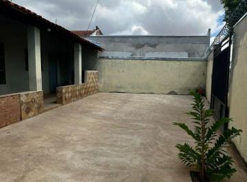 Casa · 67m² · 1 Quarto · 2 Vagas · Casa para alugar em Residencial Monte Líbano de 67.47m² com 1 Quarto e 2 Garagens