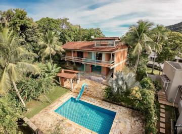 Casa · 440m² · 3 Quartos · 5 Vagas · Casa para venda em Ponta Das Toninhas de 440.00m² com 3 Quartos, 1 Suite e 5 Garagens