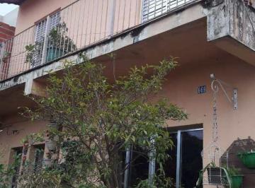 Casa · 255m² · 5 Quartos · 5 Vagas · Casa para venda em Jardim Deghi de 255.00m² com 5 Quartos, 1 Suite e 5 Garagens