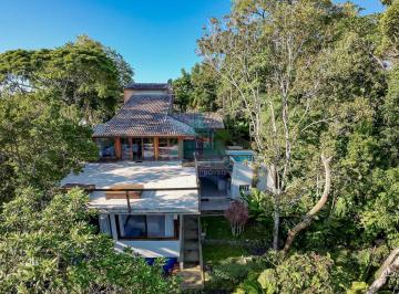 Casa · 241m² · 4 Quartos · 3 Vagas · Casa para venda em Ponta Das Toninhas de 241.00m² com 4 Quartos, 4 Suites e 3 Garagens