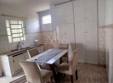 Casa · 321m² · 4 Quartos · 2 Vagas · Casa para venda em Colônia de 321.00m² com 4 Quartos e 2 Garagens