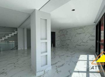 Casa · 308m² · 3 Quartos · 2 Vagas · Sobrado para venda em Centro de 308.00m² com 3 Quartos, 3 Suites e 2 Garagens