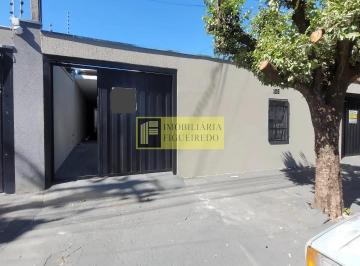 Casa · 60m² · 2 Quartos · 3 Vagas · Casa para alugar em Higienópolis de 60.00m² com 2 Quartos e 3 Garagens