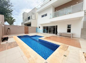 Casa · 300m² · 3 Quartos · 4 Vagas · Casa para alugar em Itapeva de 300.00m² com 3 Quartos, 3 Suites e 4 Garagens